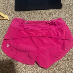SONIC PINK Lululemon Speed Up 2.5 Short